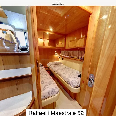M/y Maristella Hotel na wodzie *